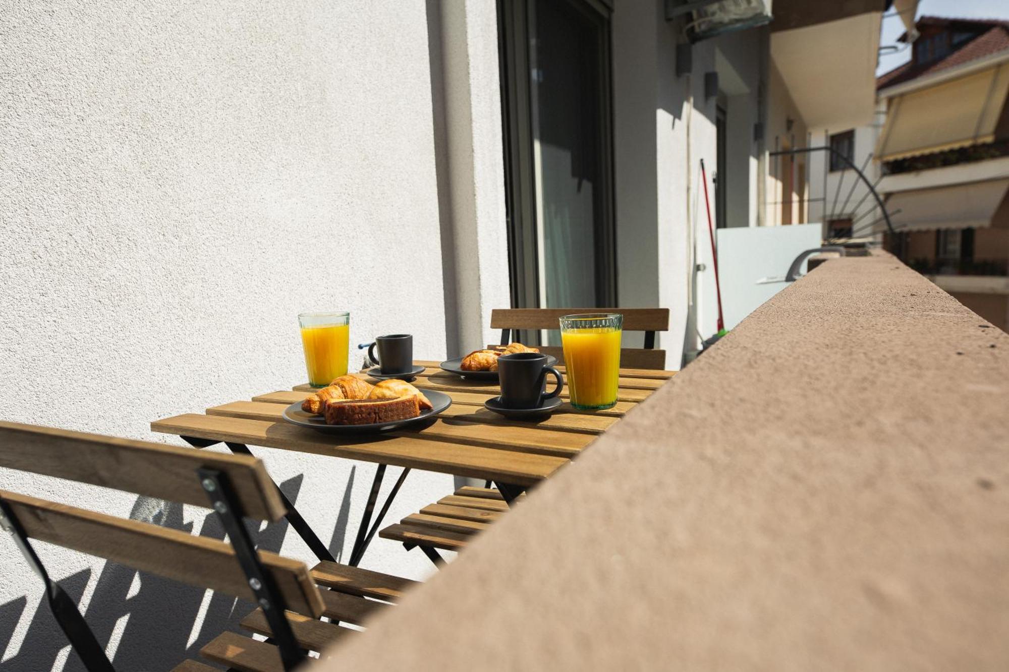 Luxury Apartment In The Center Of Ioannina City エクステリア 写真